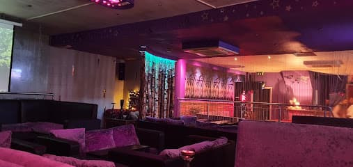 All Starz Lounge photo 1