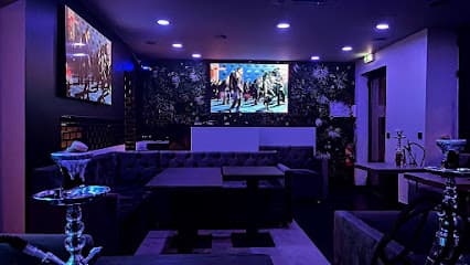 Bluemoon Lounge