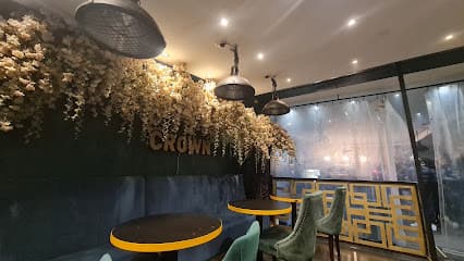 Crown Lounge photo 1