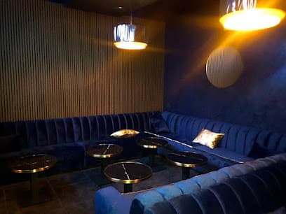 Pacific lounge photo 1