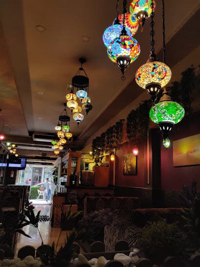Marhaba Restaurant i Shisha Bar