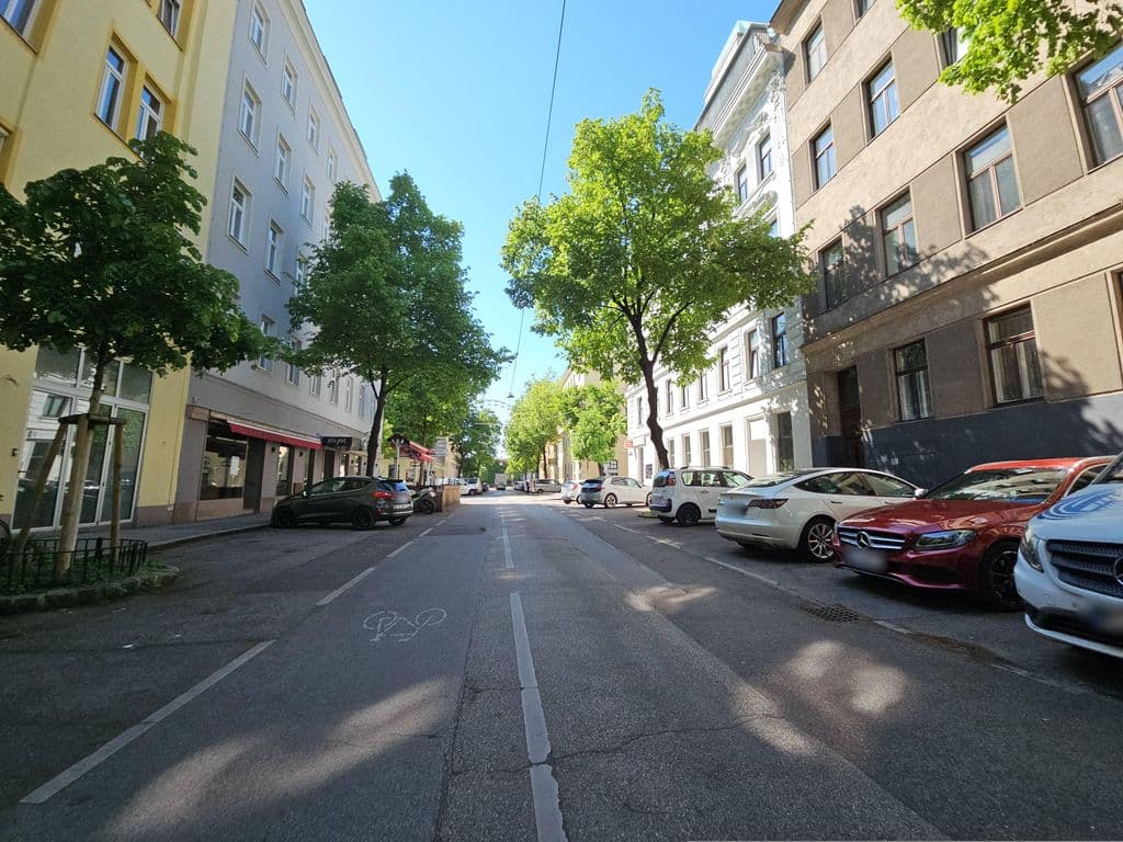 Street view near Prater lounge