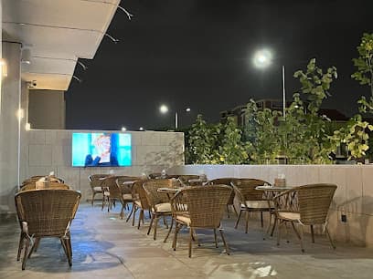 SAMRA Cafe | سمراء النخيل