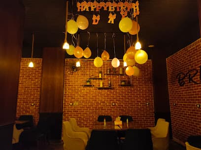 Brix lounge