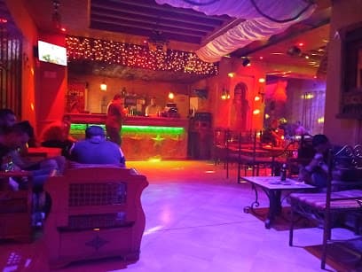 EL MARGOUM CHICHA BAR Cabaret Algérien