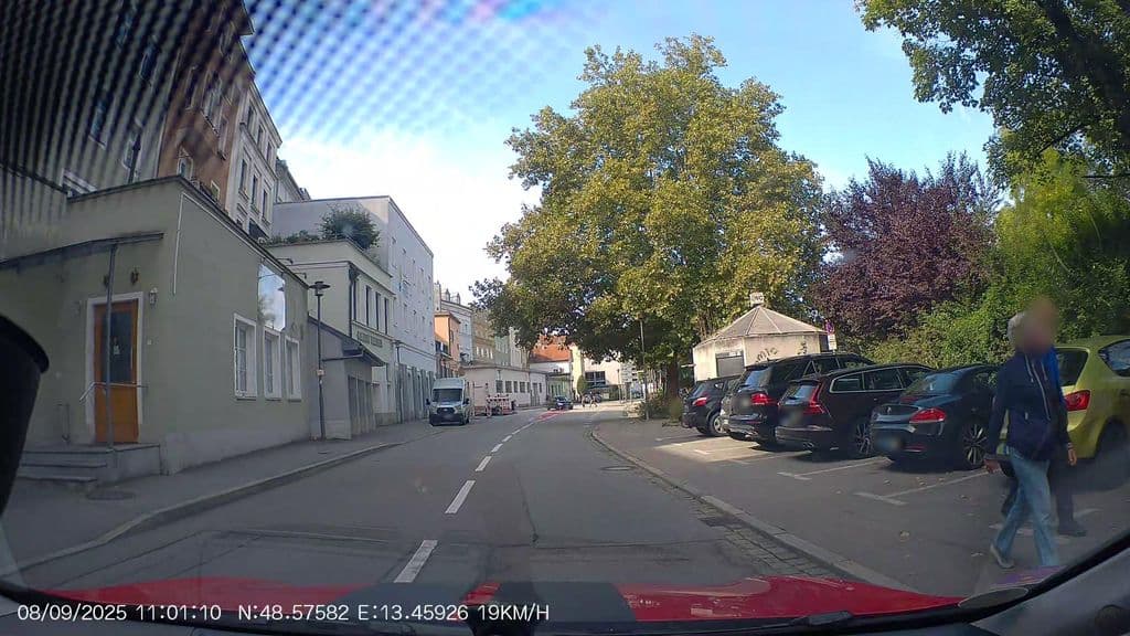 Street view near Bei Malaz Cafe und Shisha-Bar