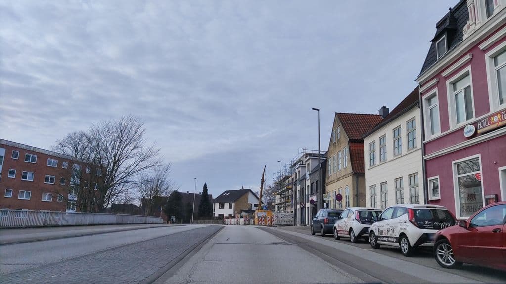 Street view near Kings Shisha Lounge