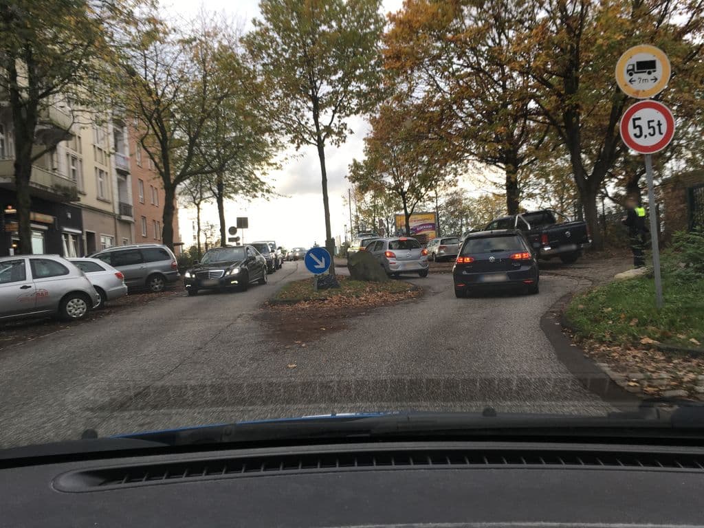 Street view near Saphir Lounge GmbH