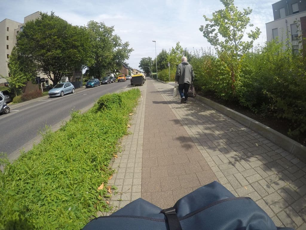 Street view near Luna Lounge