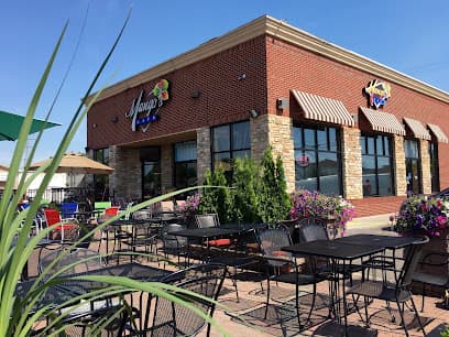 Mangos Cafe on the Hill