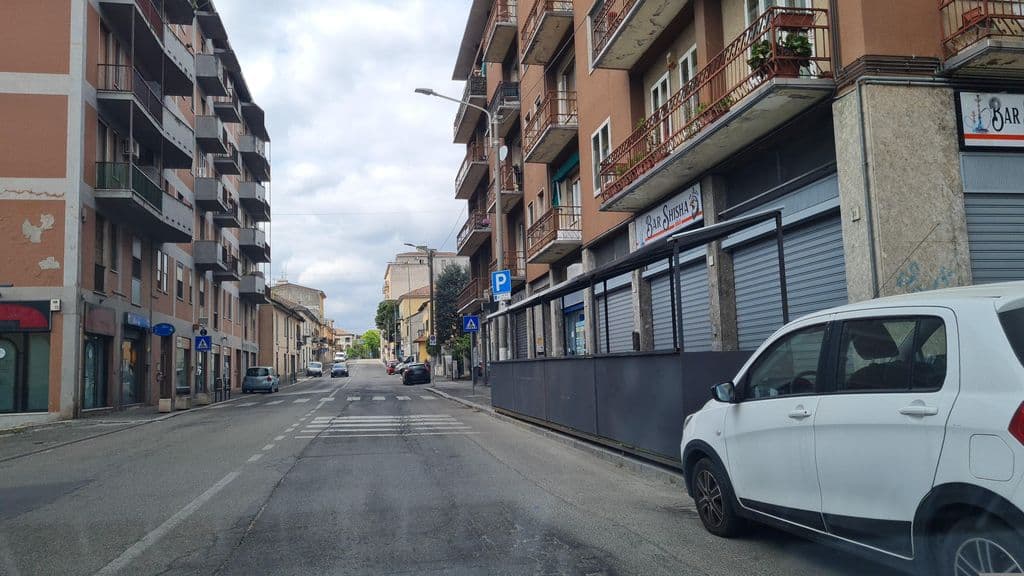 Street view near Bar Shisha da Alex