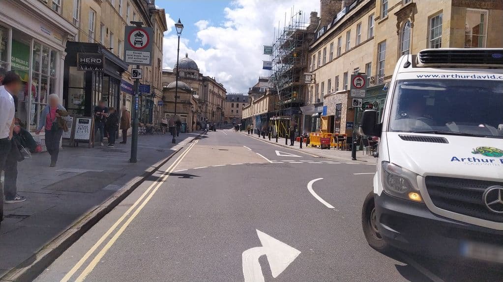Street view near Sabzi - Bath