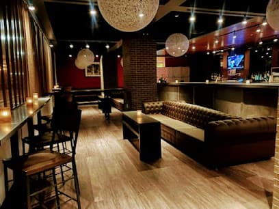 The Xtra Frame Craft Cocktail Lounge