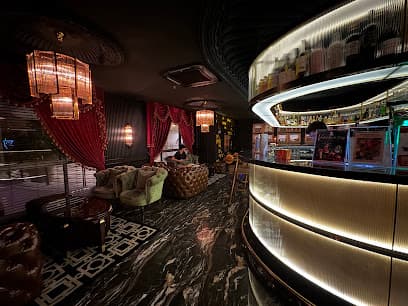 Churchill Lounge