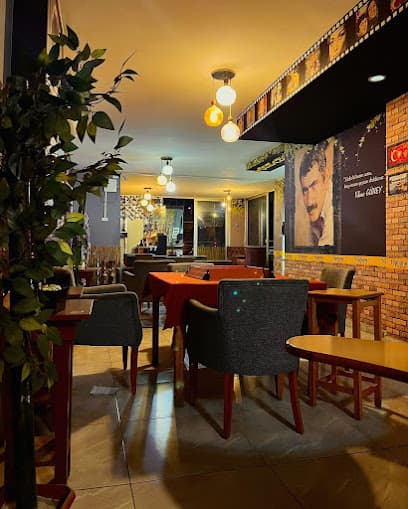 Adana Nargile Cafe Tophane Sanat