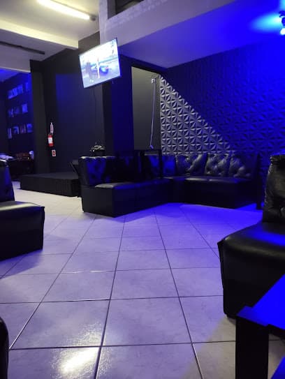 Hookah Smoke Pub