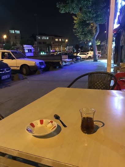 Kafe’M Orhan Baba Nargile