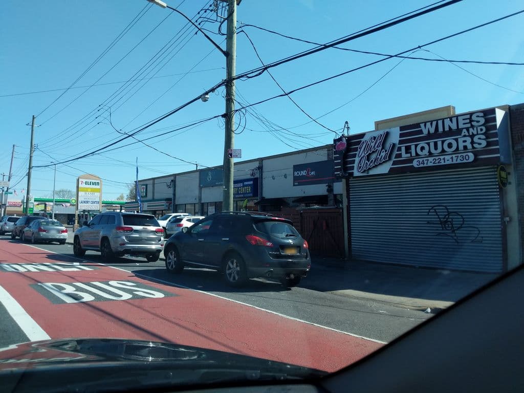 Street view near Round 2 Cafe