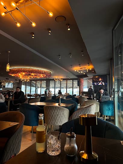 Luna | Hookah & Restaurant