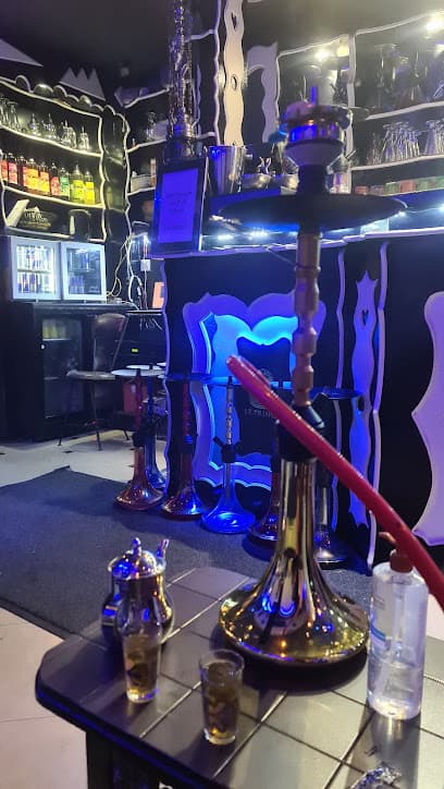 Chicha Paris 9 - LE PRINCE