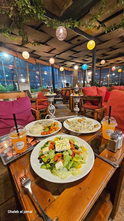 LeoMak Cafes