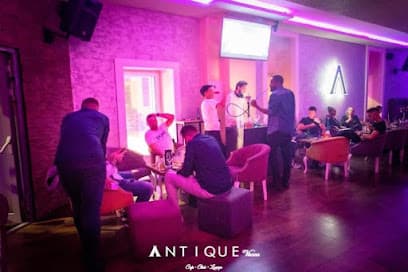 Café Antique