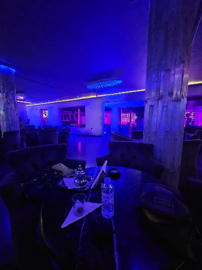 Ô Cascades Lounge