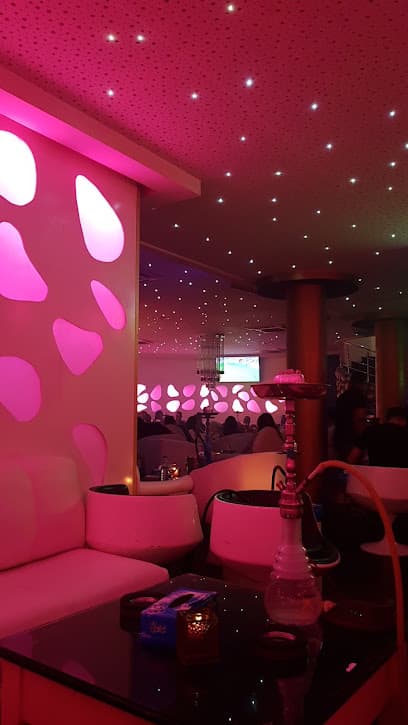 Chic Lounge Bar مطعم شيك