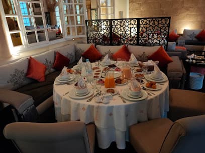 The Trendy - Restaurant Lounge Bar